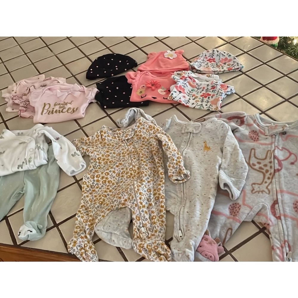 14-Pc Preemie Girl Bundle